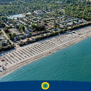 Feriepark Club Del Sole Vigna Sul Mar Family Collection ****
